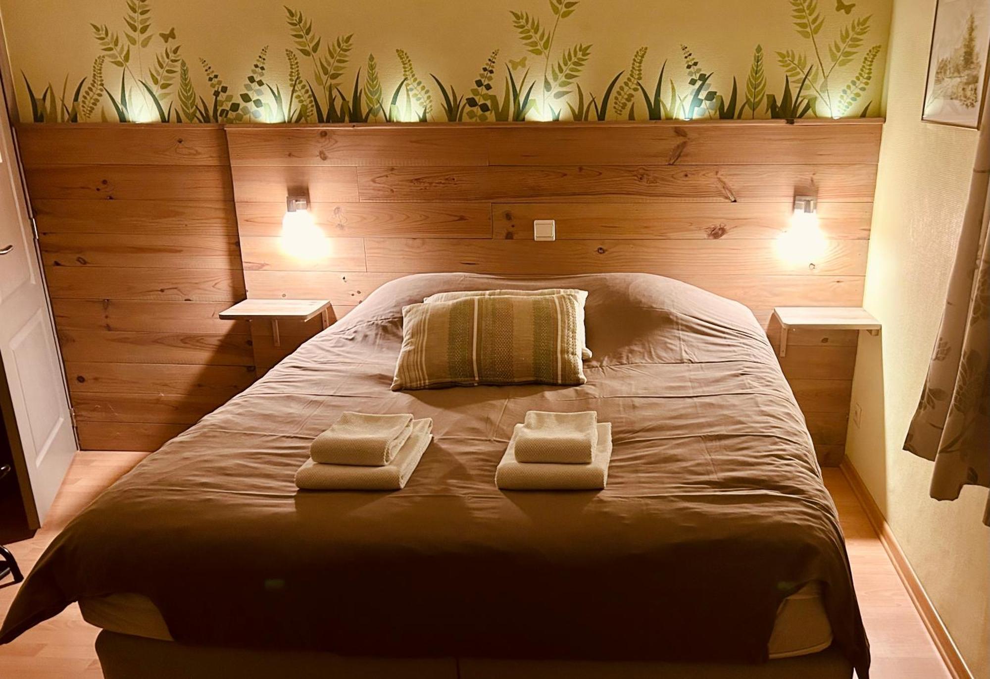 Taos B&B Vresse-sur-Semois Eksteriør billede